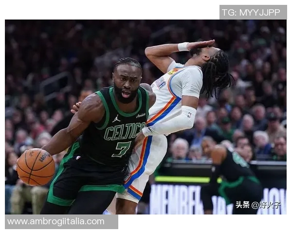 凯尔特人对阵篮网队的精彩对决引发球迷热议与期待